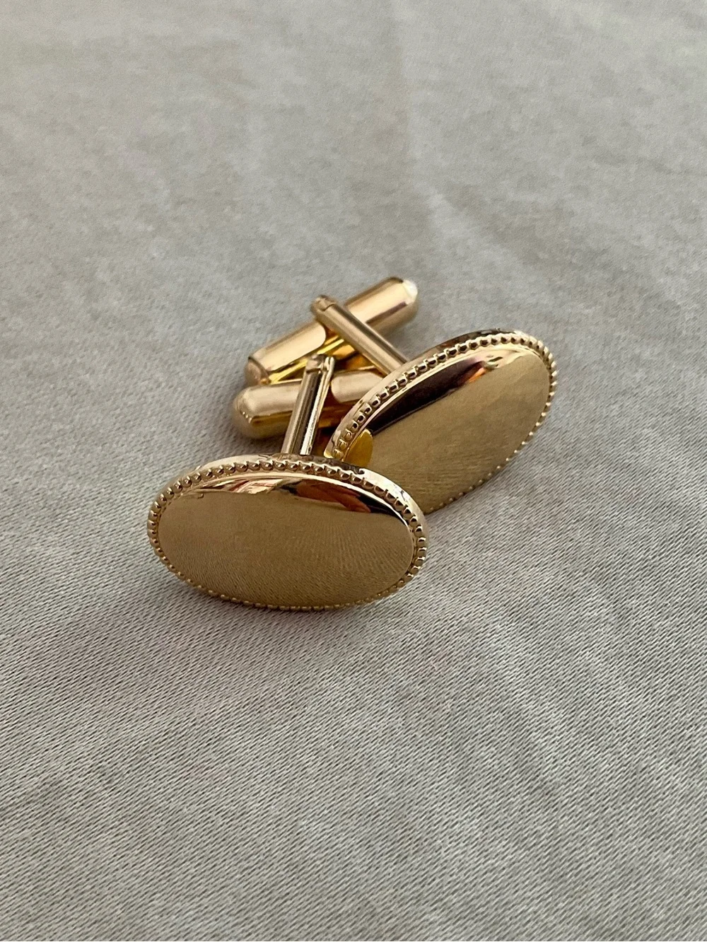Vintage Gold Oval Beaded Edge Cufflinks